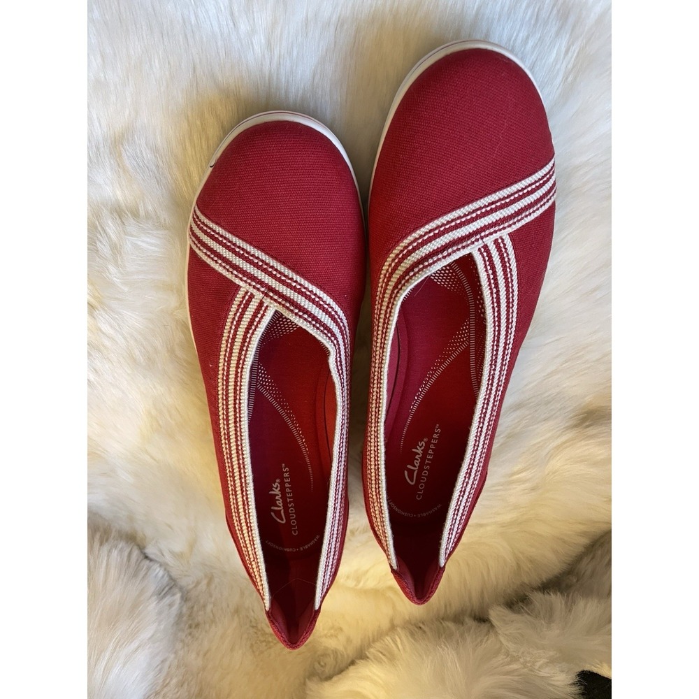 Clarks Cloudsteppers Red & White BreezeSky Air Women's Slip On 11 NWOB - Picture 2 of 11
